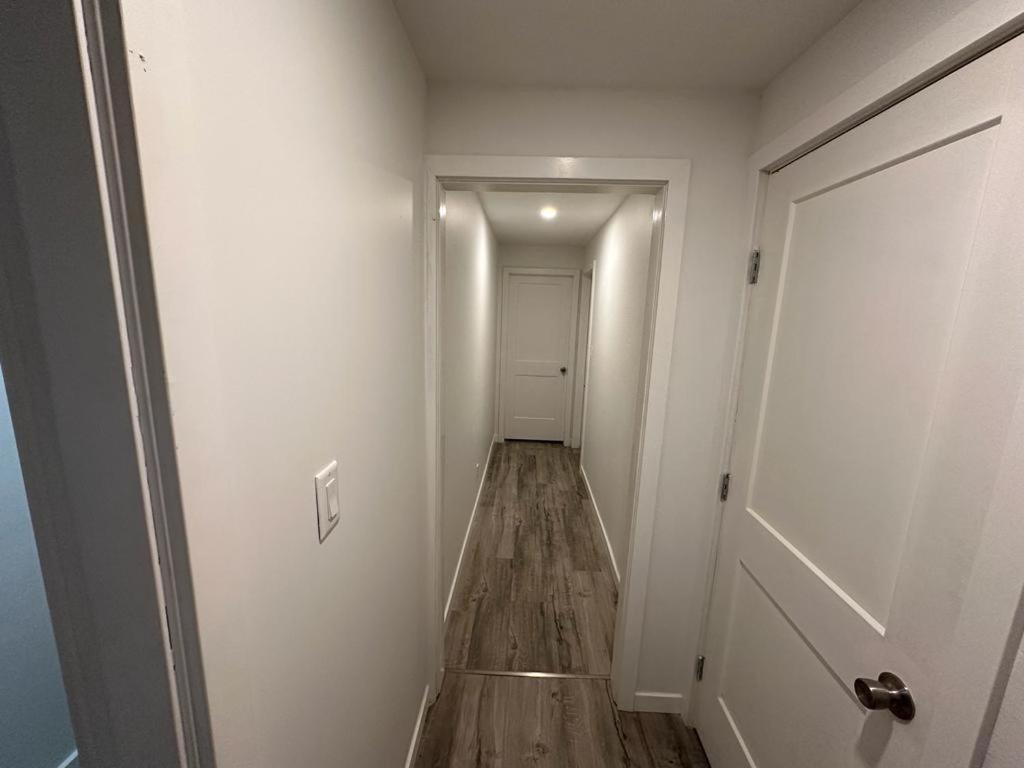 ויקטוריה Cozy & Bright Home With Parking מראה חיצוני תמונה