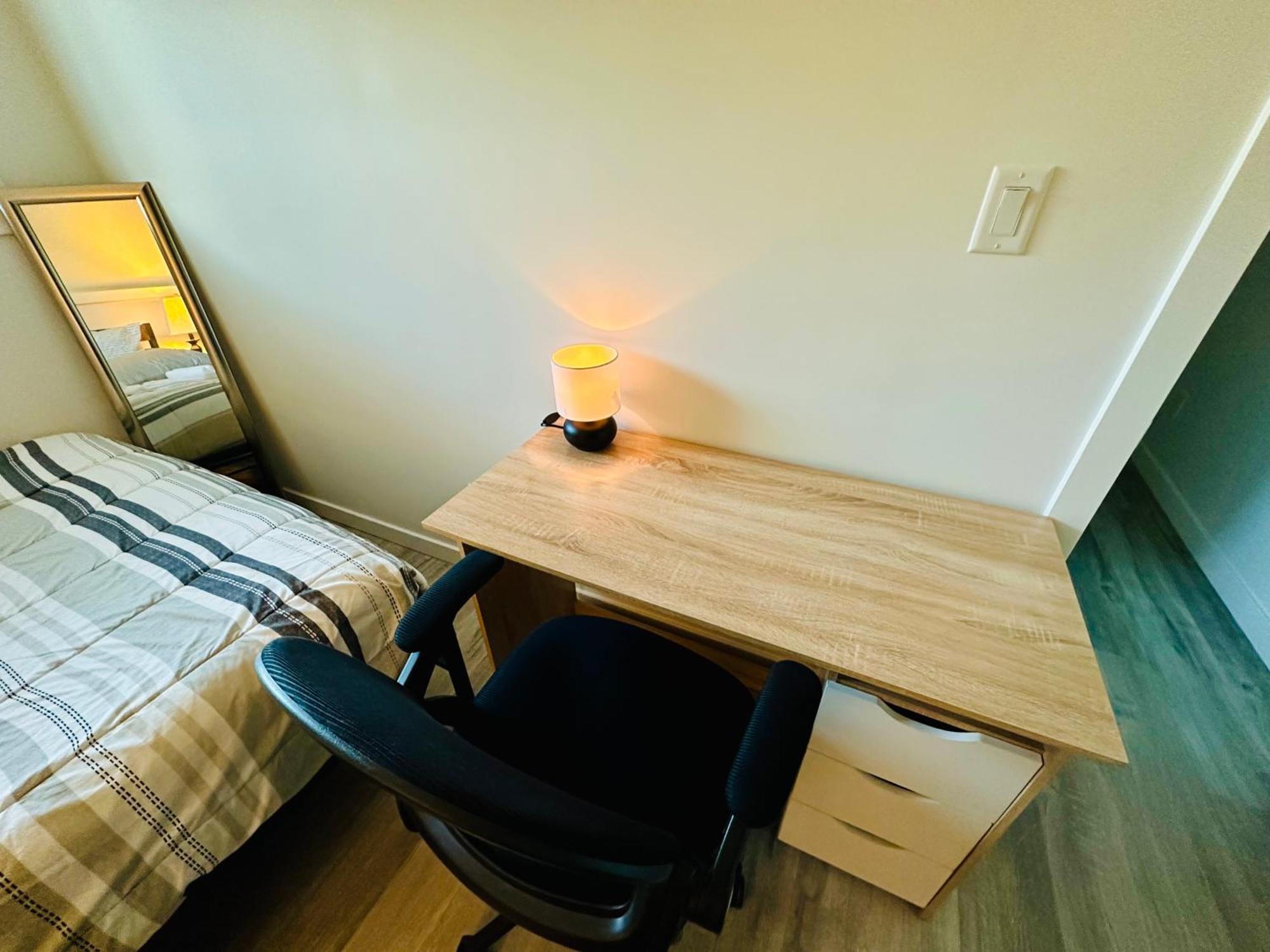 ויקטוריה Cozy & Bright Home With Parking מראה חיצוני תמונה